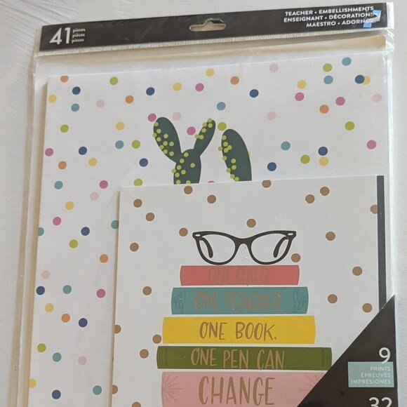 NWT Happy Planner Teacher 'Change the World' 41pc Wall Art Kit Classroom School - Picture 2 of 10